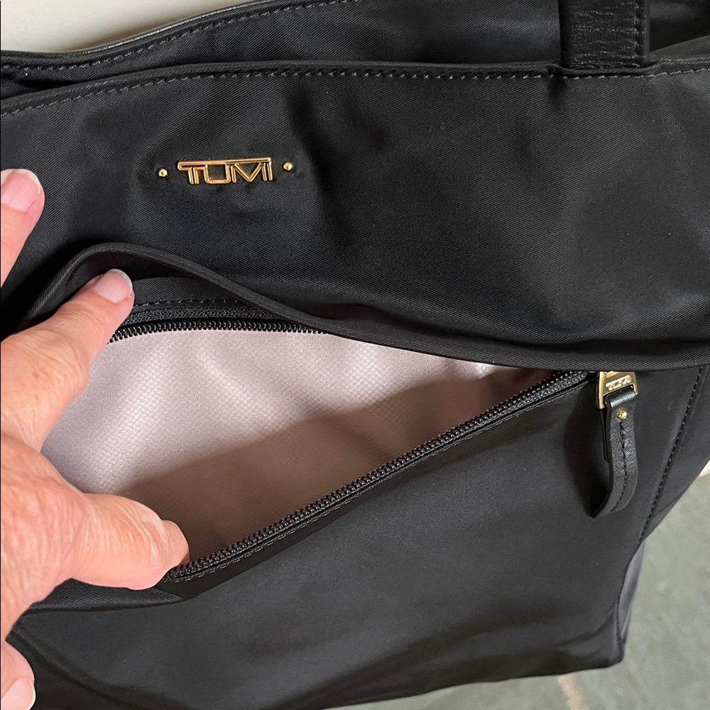 Tumi Elegant Black Tote Bag - Picture 6 of 10